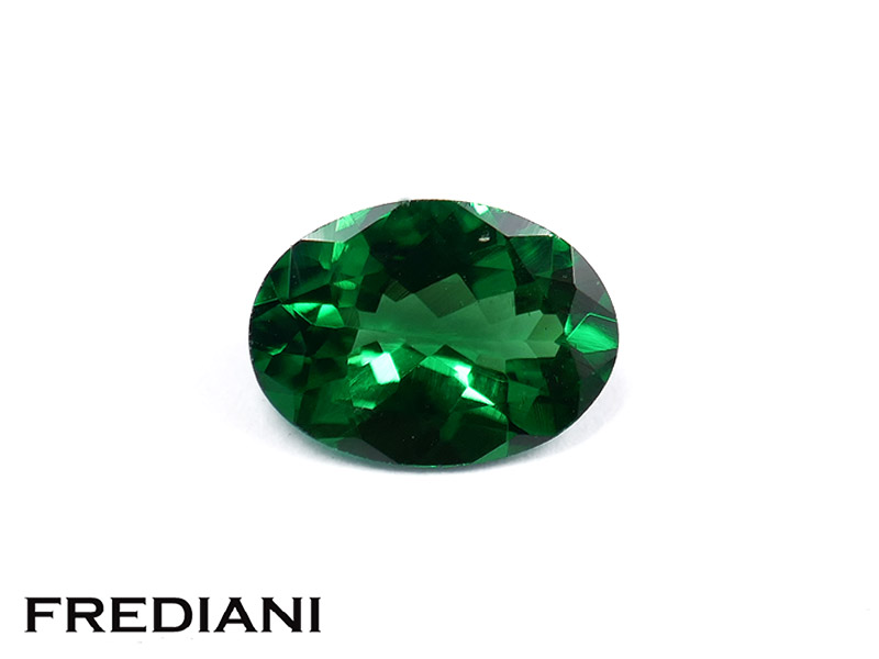 Grenat tsavorite ovale