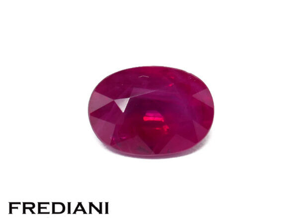 Rubis ovale 71x51 de 1.11 carat