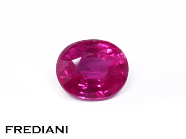Rubis ovale 74x62 de 1.57 carat