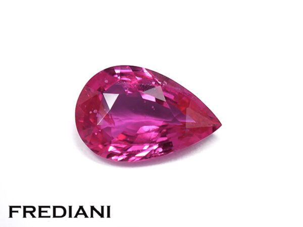 Rubis poire naturel certifié 89x60 de 1.32 carat