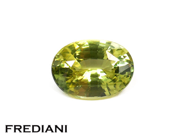 Saphir jaune ovale naturel certifié 87x64 de 2.03 carats