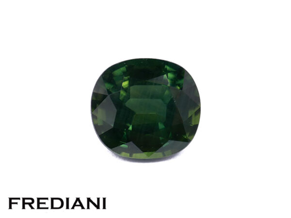 Saphir vert coussin 81x74 de 2.41 carats