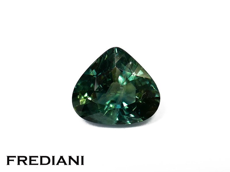 Saphir vert poire