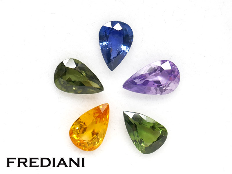 5 Saphirs de couleurs poires
