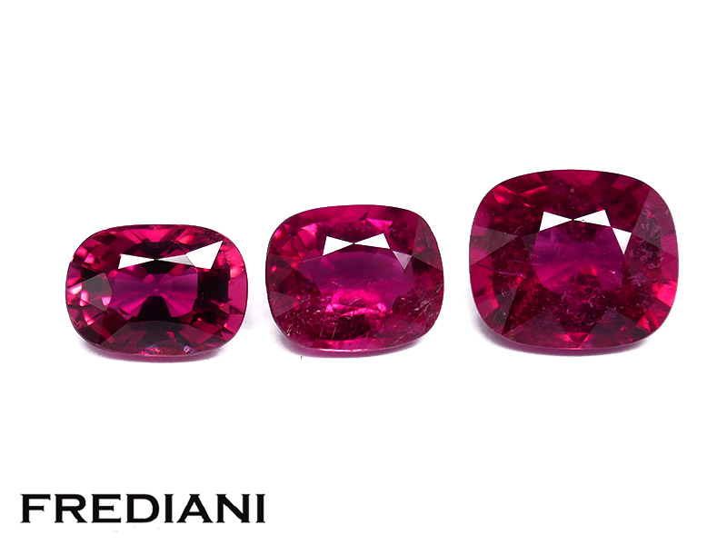 Trio de tourmalines rubellites coussins