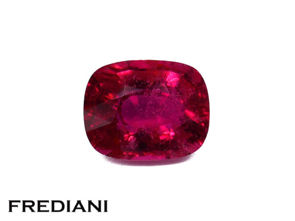 Tourmaline rubellite coussin 85x68 de 2.07 carats