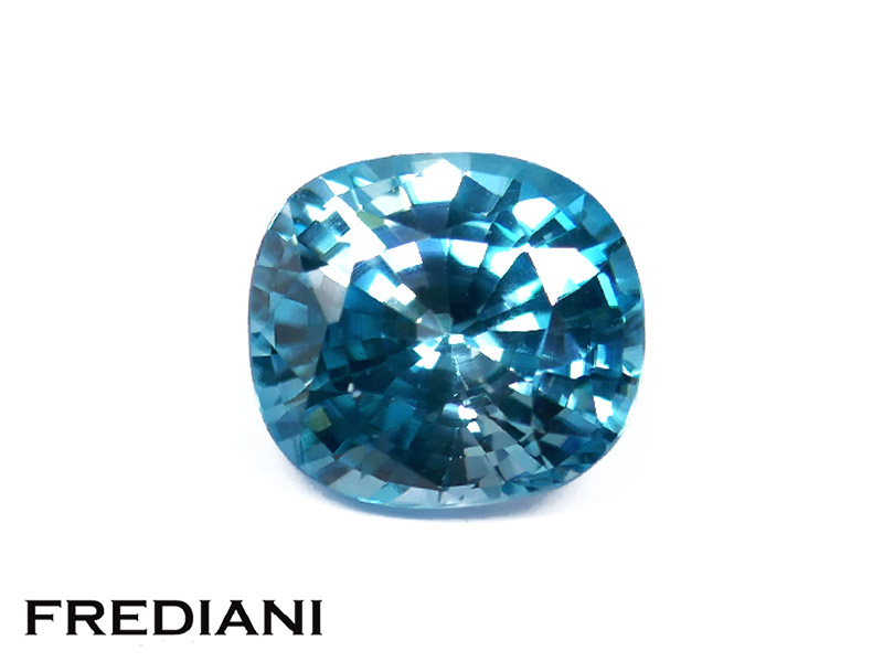 Zircon bleu coussin