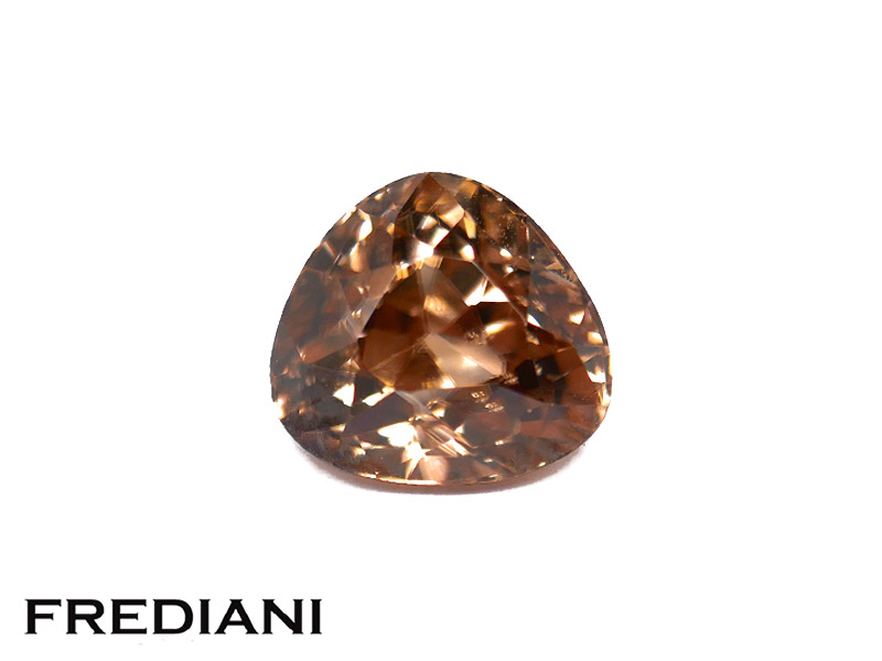 Zircon brun troïdia