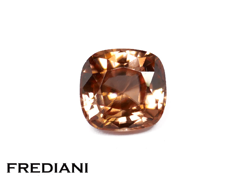 Zircon brun coussin