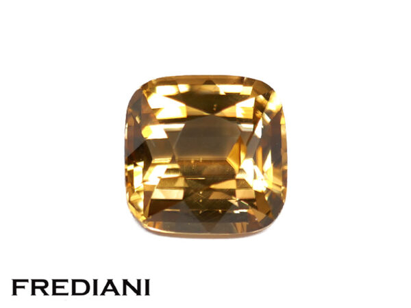 Zircon jaune coussin 92x92 de 5.36 carats