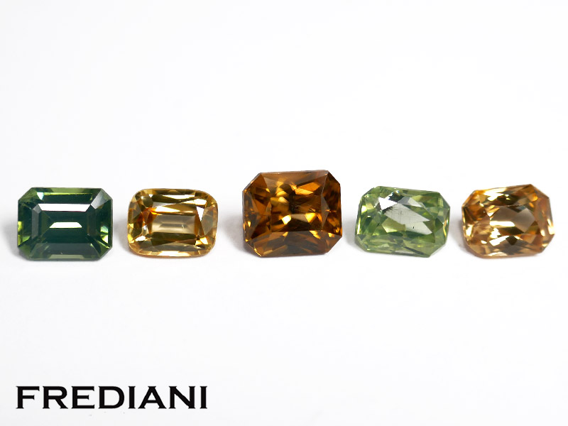 Lot de 5 zircons rectangulaires naturels