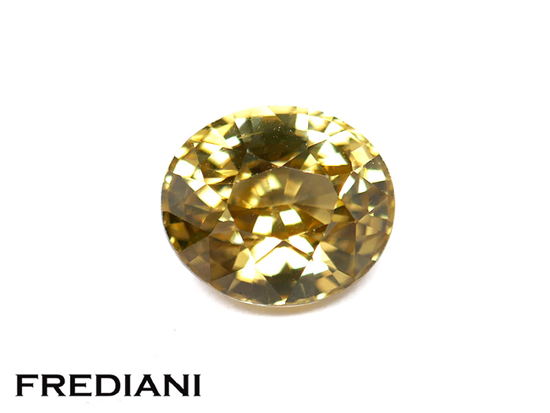 Zircon jaune ovale