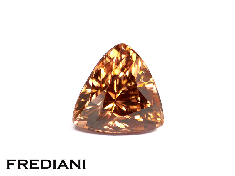 Zircon brun Troïdia