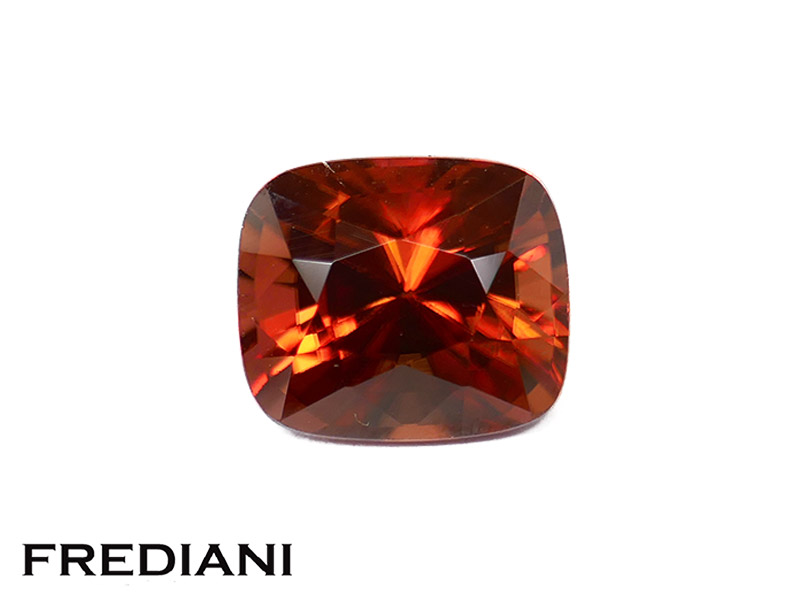 Zircon brun coussin