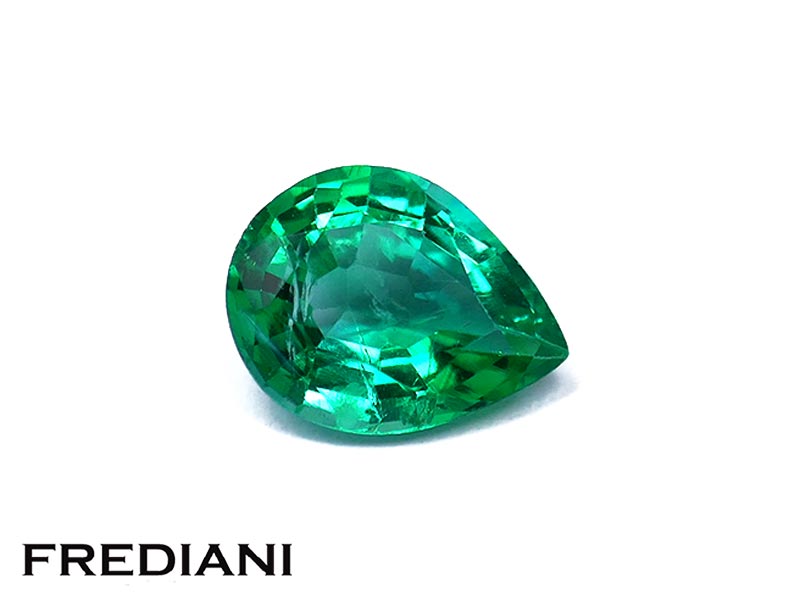 Emeraude poire
