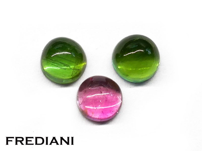 Trio de tourmalines cabochons rondes