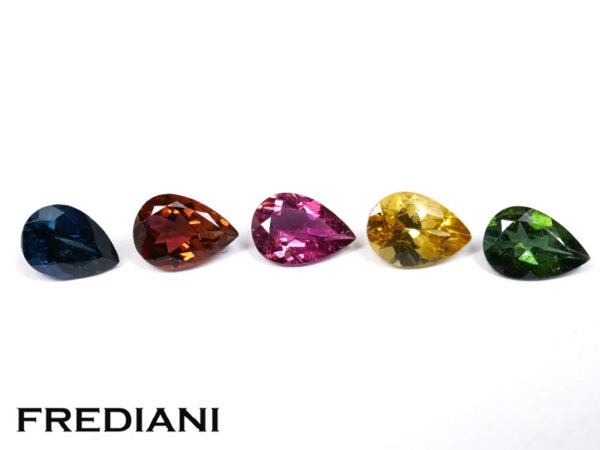 Lot de 5 tourmalines poires 70x50 de 3.43 carats