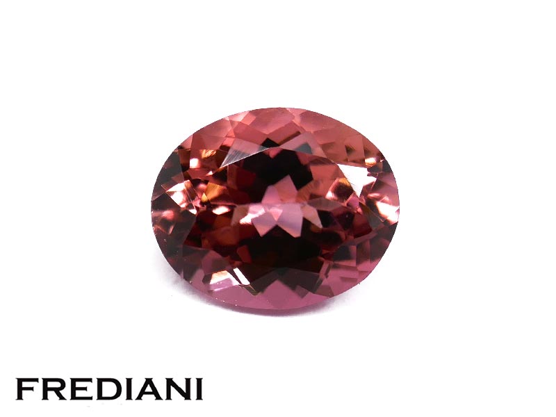 Tourmaline rose ovale