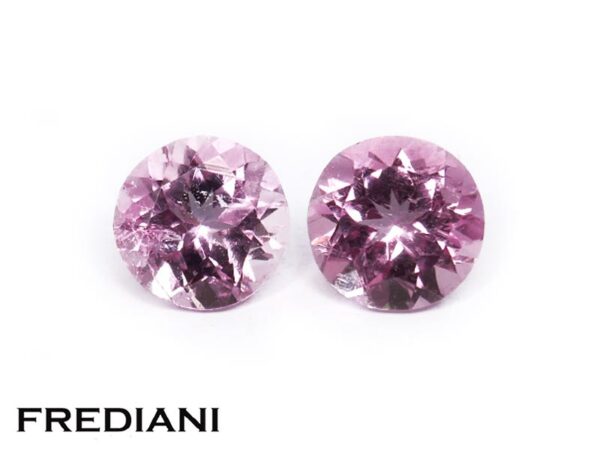 Paire de tourmalines roses rondes 6 mm de 1.65 carat