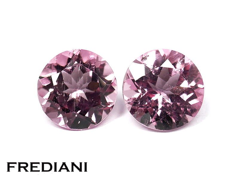 Paire de tourmalines roses rondes