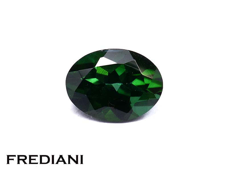 Tourmaline verte ovale