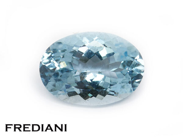 Aigue-marine ovale 144x102 de 5.81 carats