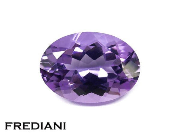 Améthyste ovale 140x100 de 5.30 carats