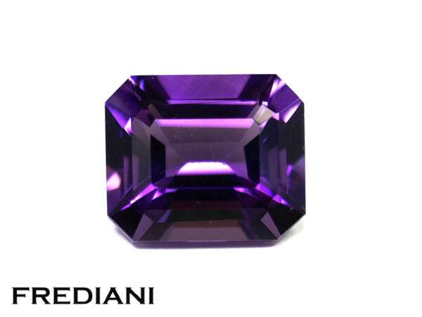Améthyste rectangulaire 120x100 de 5.50 carats