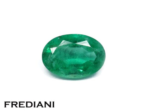 Emeraude ovale 70x49 de 0.70 carat