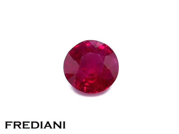 Rubis rond 4.8 mm de 0.64 carat