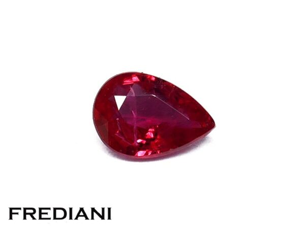 Rubis poire 55x40 de 0.36 carat