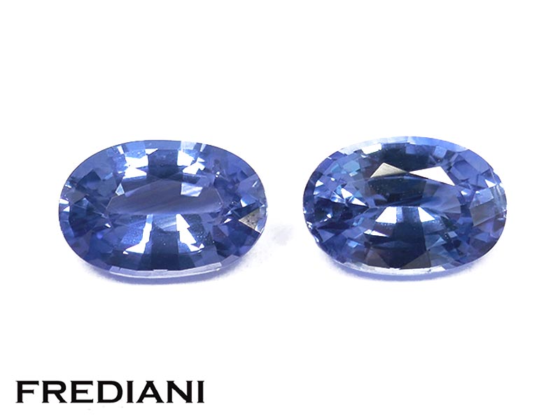 Paire de saphirs bleus ovales