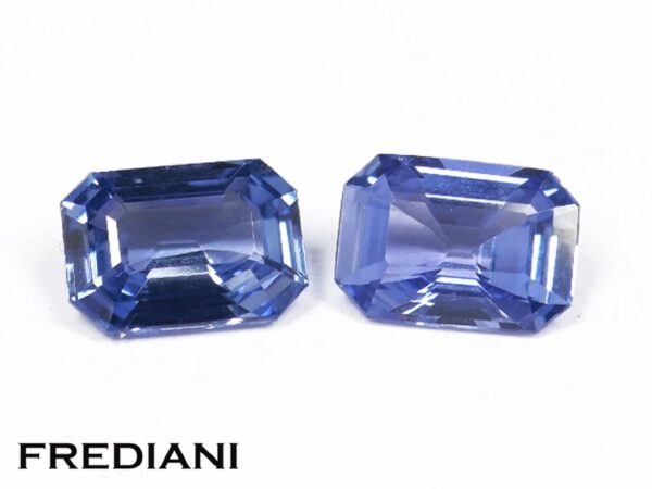 Appairage de saphirs bleus rectangulaires 69x49 de 1.68 carat