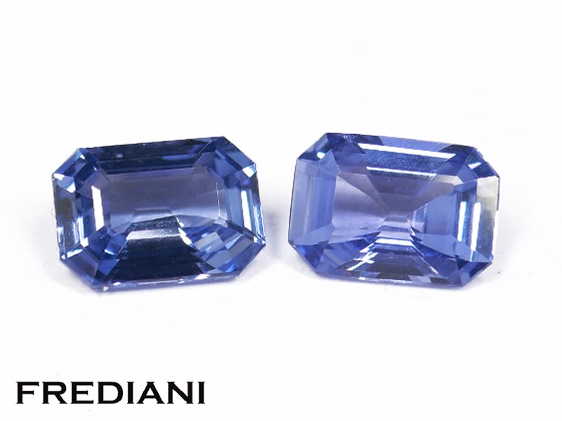 Paire de saphirs bleus rectangulaires