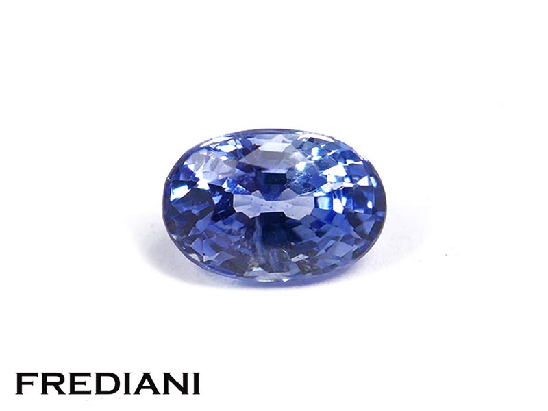 Saphir bleu ovale