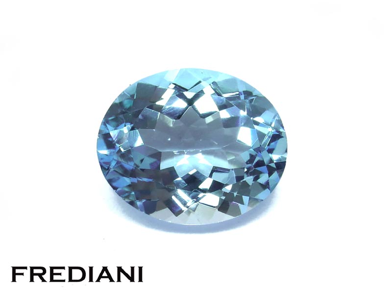 Topaze bleue traitée ovale