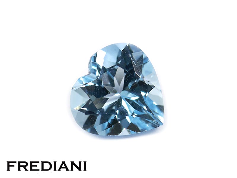 Topaze bleue traitée coeur