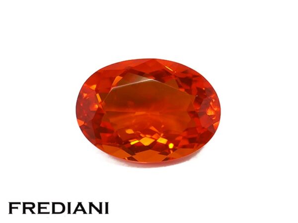Opale de feu ovale 106x77 de 2.00 carats