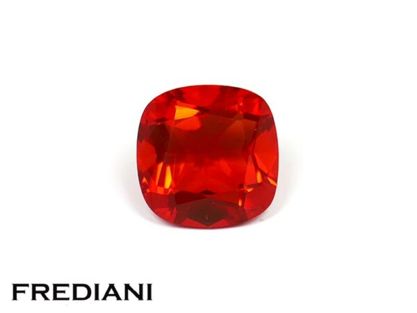 Opale de feu coussin 75x74 de 1.31 carat