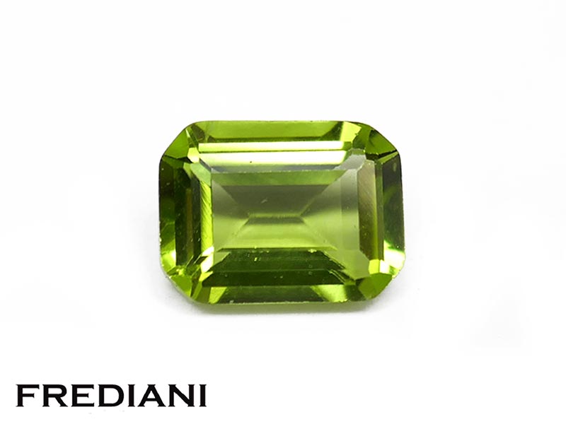 Péridot rectangulaire