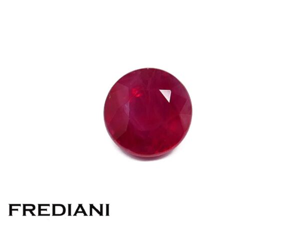 Rubis rond 4.8 mm de 0.66 carat