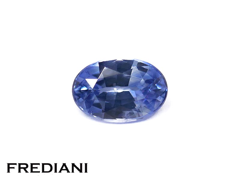 Saphir bleu ovale