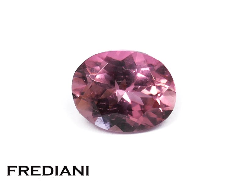 Tourmaline rose ovale