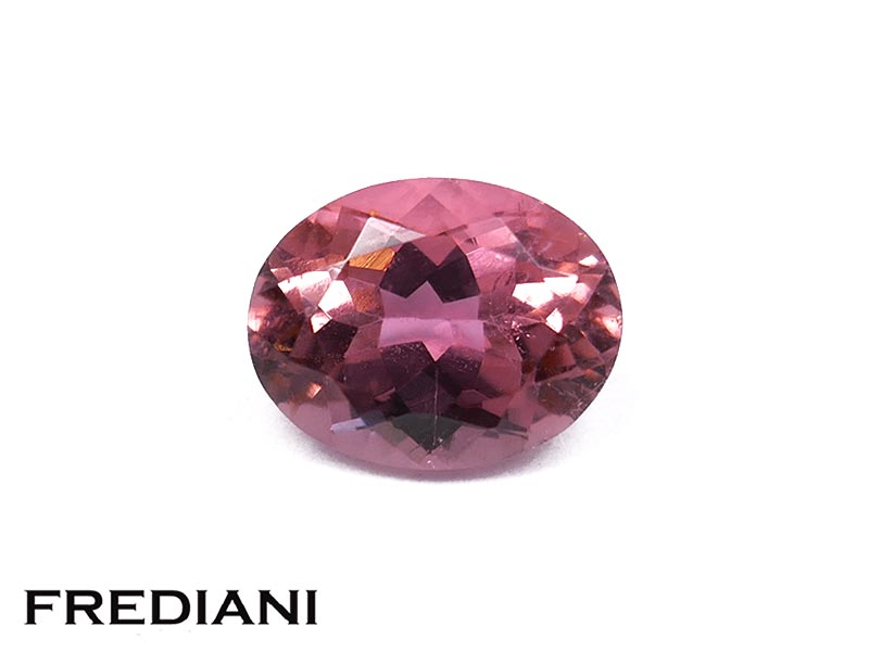 Tourmaline rose ovale