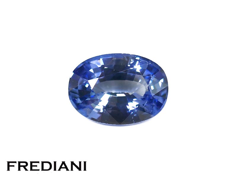 Saphir bleu ovale