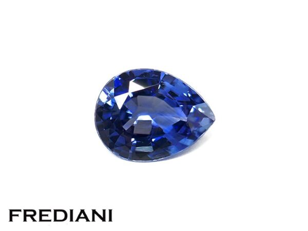 Saphir bleu poire 67x51 de 0.84 carat