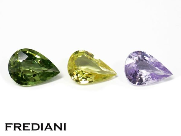Lot de 3 saphirs naturels poires 70x50 de 2.07 carats