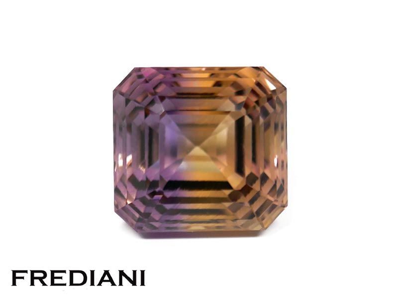 Amétrine carrée à pans coupés