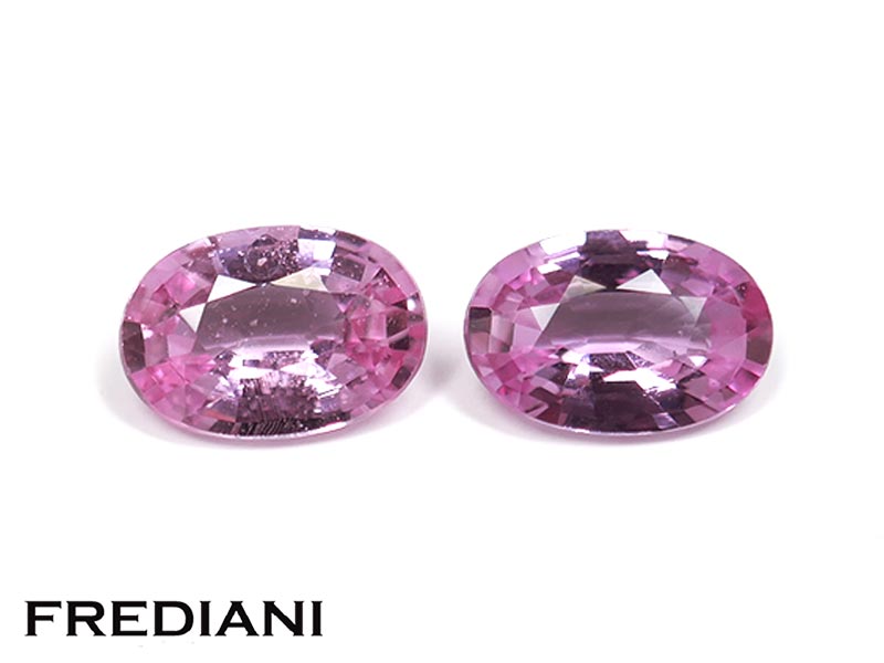 Paire de saphirs roses ovales