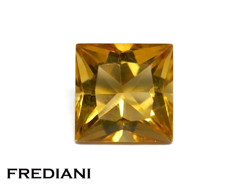 Citrine carrée taille princesse